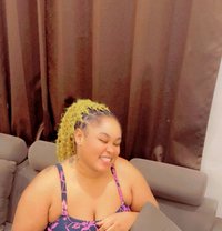 African Girl - puta in Chandigarh