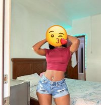 African Girl Waiting 4 U - escort in Noida Photo 6 of 7
