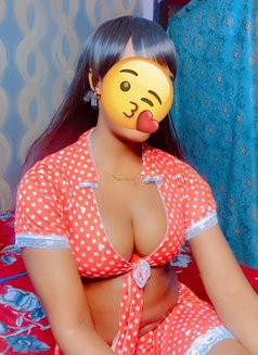 African Girls Ac Room 🥶🌬️ - puta in New Delhi Photo 4 of 7