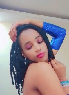 African Heyzo Chloe +91//982117//1883 - escort in Gurgaon Photo 20 of 22