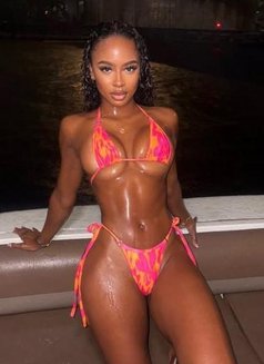 African Horny Sweet Girl Olivia - puta in Gurgaon Photo 2 of 3