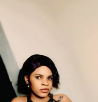 African Independent Girl - puta in Noida