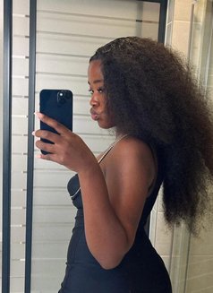 African Janet +91//868193//7426 - puta in Gurgaon Photo 2 of 4