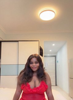 Nana - puta in Guangzhou Photo 1 of 1