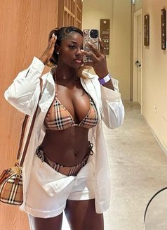 African Juicy Escort - escort in Noida Photo 3 of 3