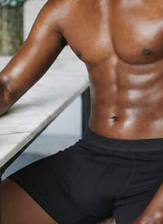 African King — Adult Fun (Ladies Only) - Acompañantes masculino in Nakuru Photo 3 of 3