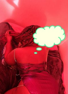 African Lisa - escort in Cairo Photo 2 of 3