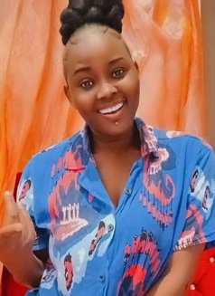 African Mariam +91//811995//3931 - escort in New Delhi Photo 5 of 8