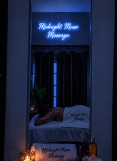 African Masseuse - Masajista in Nairobi Photo 3 of 4