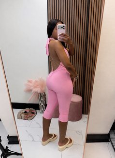 African Minayo +91//690922//9535 - escort in Gurgaon Photo 3 of 4