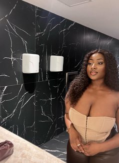 African Phifi +91//913300//6423 - escort in Pune Photo 14 of 15