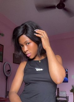 African Pinkie Pie +91//690923//6147 - escort in Noida Photo 2 of 4