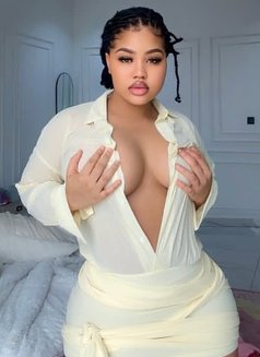 African Qieen - escort in Chandigarh Photo 3 of 7