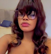 African Queen Escort - escort in Noida Photo 1 of 5