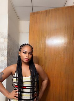 African Queen Girl - escort in Noida Photo 7 of 9