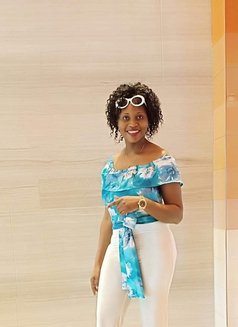 African queen - escort in Guangzhou Photo 2 of 2