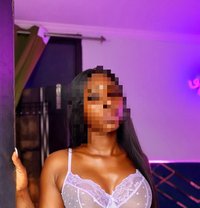 MAYA NURU MASSAGE THERAPIST - puta in Gurgaon