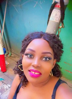 African Queen - escort in Hong Kong Photo 4 of 5