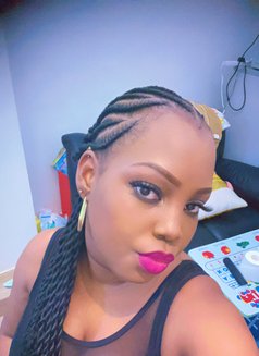 African Queen - escort in Hong Kong Photo 5 of 5