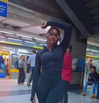 African Queen - puta in Noida Photo 4 of 5