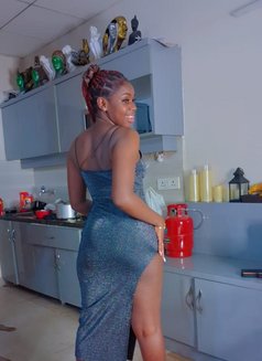 African Queen greater Noida - escort in Noida Photo 6 of 13