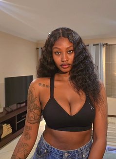 African Remmy +91//869887//6355 - escort in Mumbai Photo 3 of 4