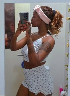 African Remmy +91//987510//7400 - escort in Mumbai Photo 1 of 2