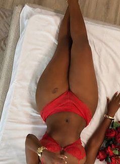 African Rinah +91//763084//0109 - escort in Lucknow Photo 3 of 5