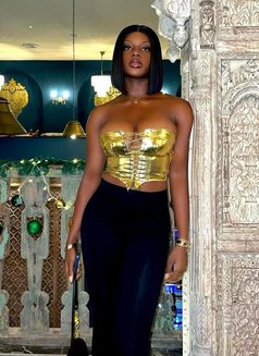 African Rose( +91 // 70852 // 36438 ) - escort in Gurgaon Photo 4 of 4