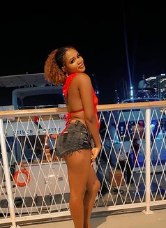 AFRICAN SEX GIRL IN SURAT - puta in Surat Photo 5 of 8