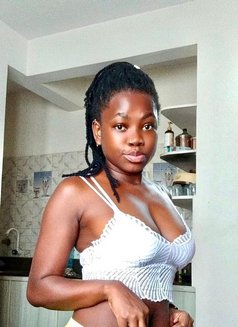 African Sexy and Sweet Girl Tiana - puta in Bangalore Photo 5 of 11