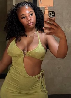 African Sexy Girl - puta in Gurgaon Photo 3 of 3