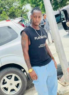 African Shafi +971//52970//6447 - Acompañantes masculino in Dubai Photo 1 of 3