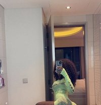 African Shammy +91//995868//9166 - puta in Gurgaon Photo 1 of 3