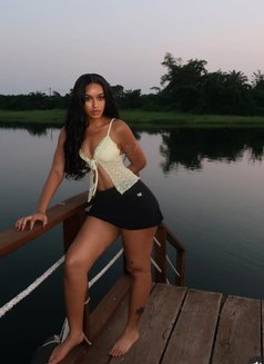 African Shawa +91//932845//5804 - puta in Mumbai Photo 1 of 3