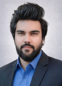 African Size - Acompañantes masculino in Jaipur Photo 4 of 5