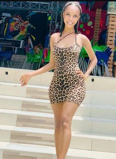 African Skyler +91//762791//6873 - escort in Gurgaon Photo 8 of 8