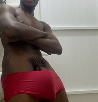 African body therapist 23cm Dick - Acompañantes masculino in Doha