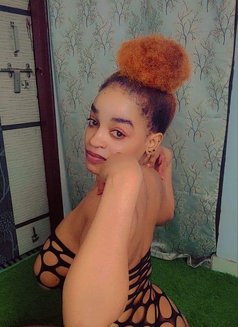African Trinnay +91//873181//8359 - escort in New Delhi Photo 3 of 8
