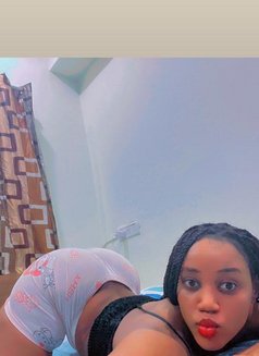 African Vicky +91//690952//9159 - puta in Gurgaon Photo 3 of 4