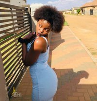 African Winnie +254//73705//2930 - escort in Nairobi