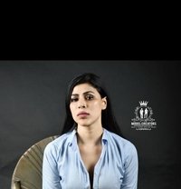 Afrin Khan_Real meet - Acompañante in New Delhi