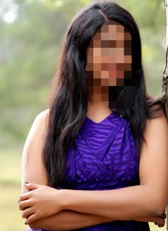 Afrina Tamil Serial Artist Real GFE - escort in Dubai Photo 5 of 6