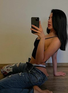 Afsha Russian Muslim Girl Meet & Cam Fun - escort in Hyderabad Photo 1 of 3