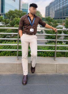Aftab K - Male escort in Bangalore Photo 7 of 8