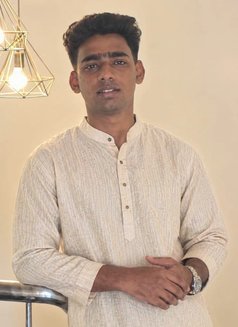 Aftab Shaikh - Acompañantes masculino in Navi Mumbai Photo 2 of 4