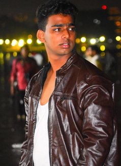 Aftab Shaikh - Acompañantes masculino in Navi Mumbai Photo 3 of 4