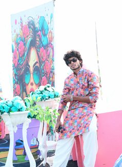 Agam - Acompañantes masculino in Indore Photo 6 of 6