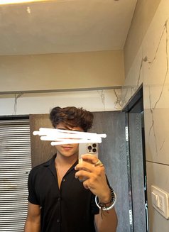 Agasthya Model Mumbai - Male companion in Mumbai Photo 2 of 6