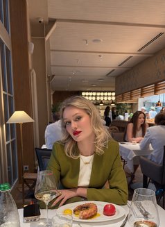 Agata - escort in Hong Kong Photo 7 of 7